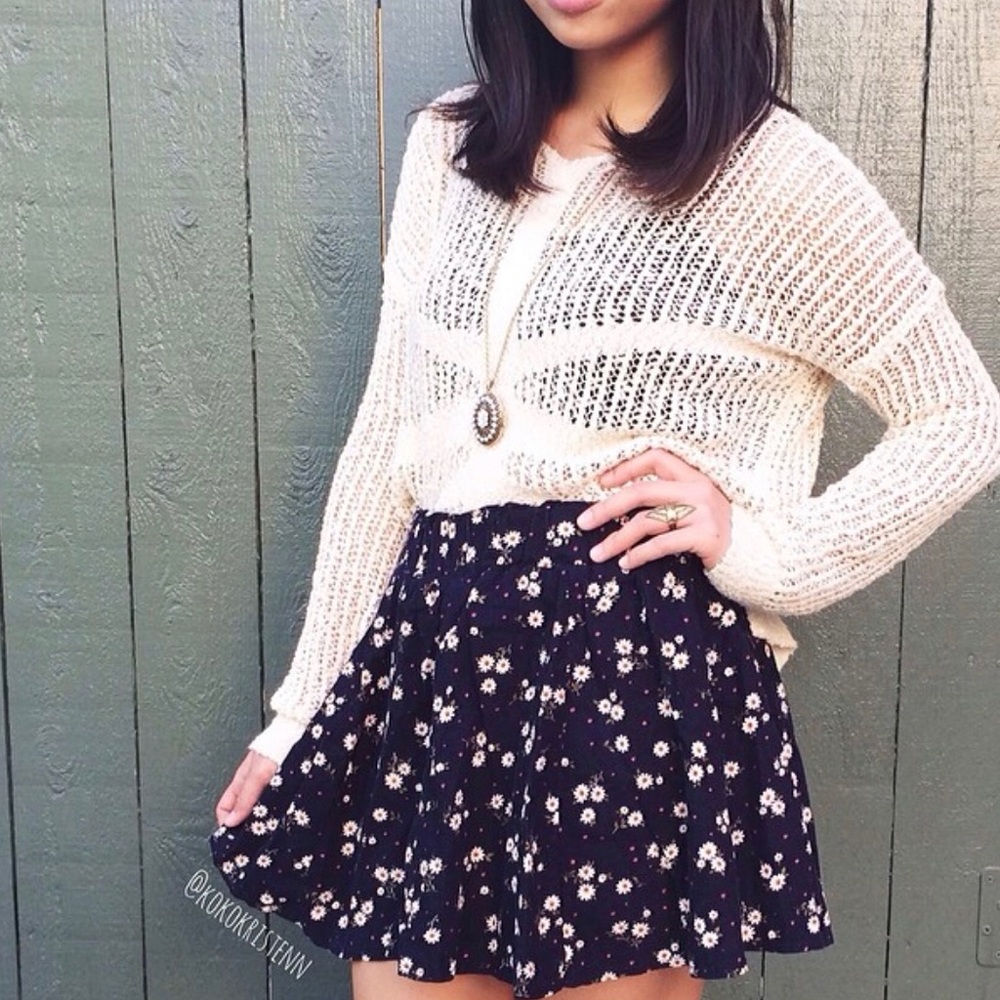 ✨SALE 20% OFF✨Corduroy Floral Skirt with Shorts